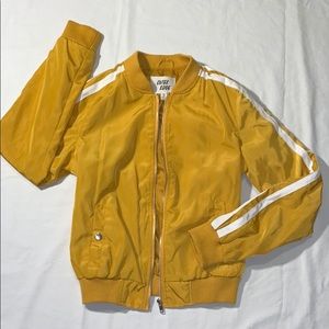 Women’s - Cropped Varsity Jacket